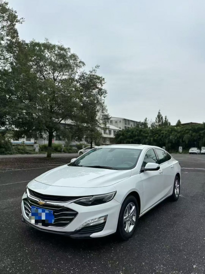 成都20年雪佛兰迈锐宝9