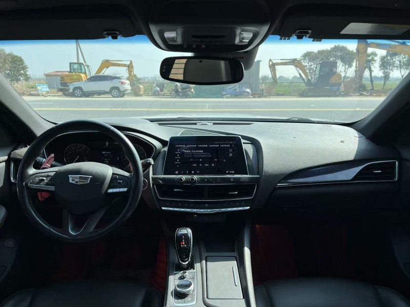 盐城20年凯迪拉克CT57