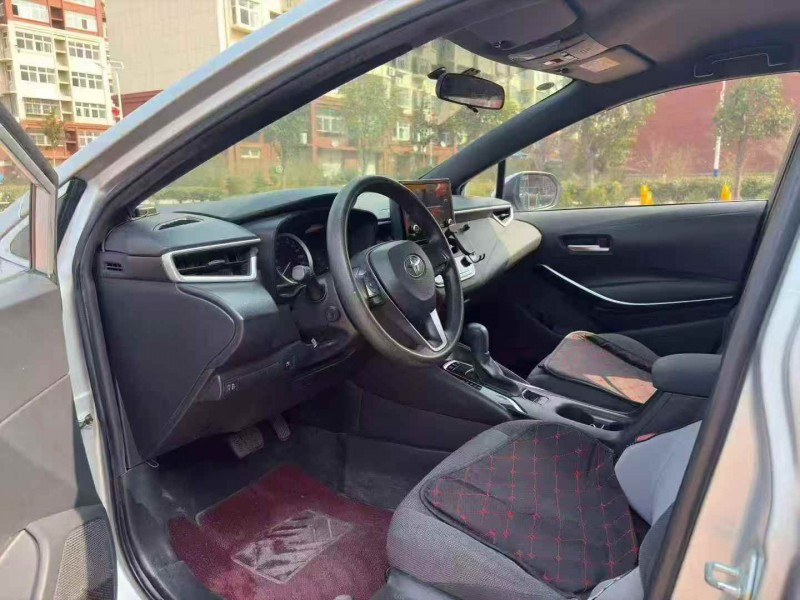 东营21年丰田雷凌4