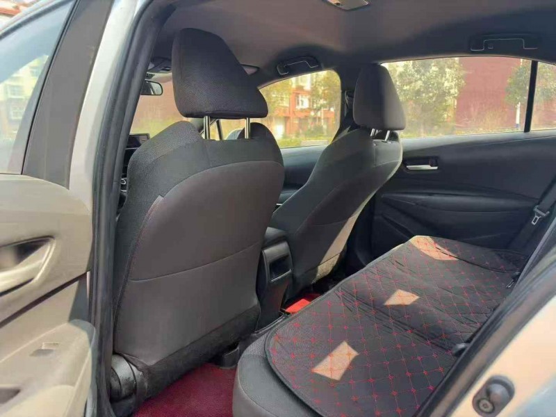 东营21年丰田雷凌5