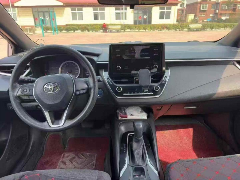 东营21年丰田雷凌7