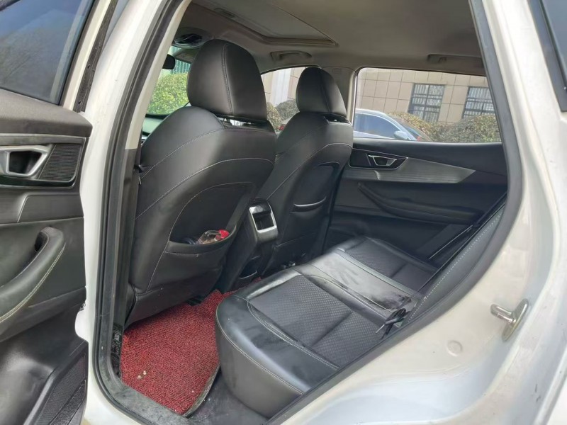 济宁22年奇瑞瑞虎6