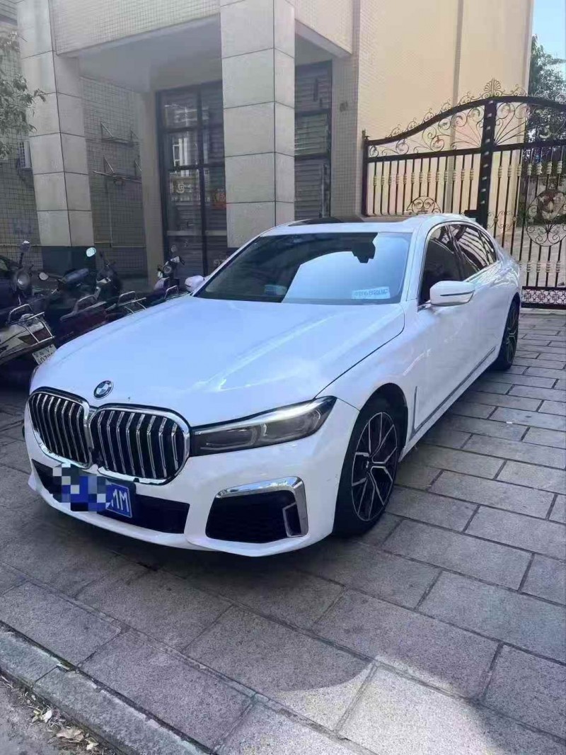 南平16年宝马7系3