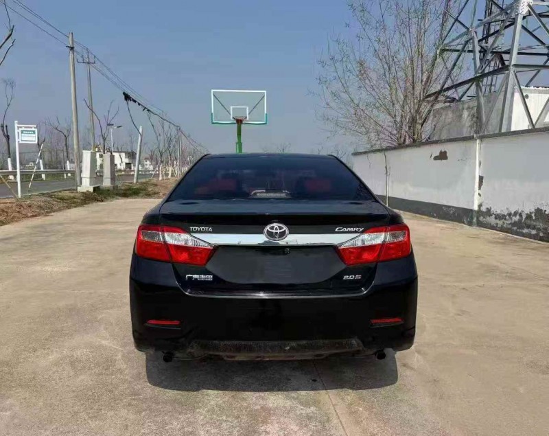 苏州13年丰田凯美瑞8