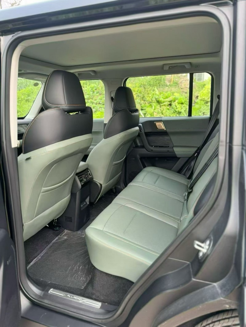 成都25年奇瑞ICAR4