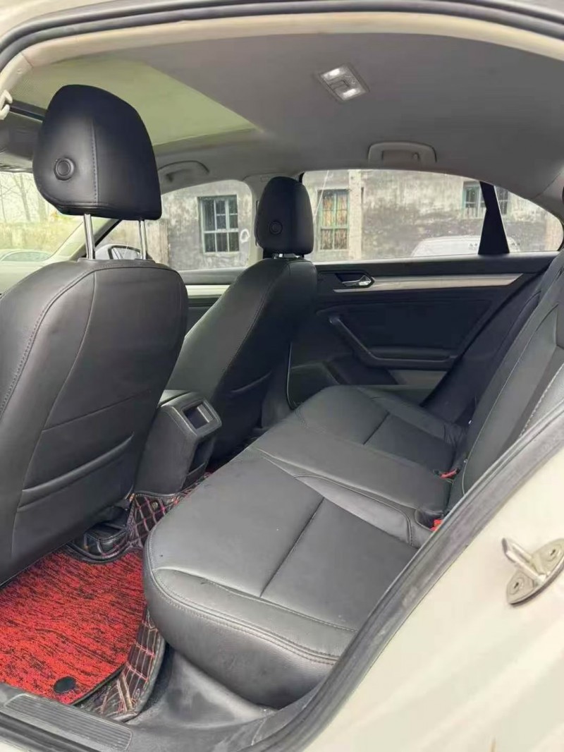 菏泽17年大众凌渡4