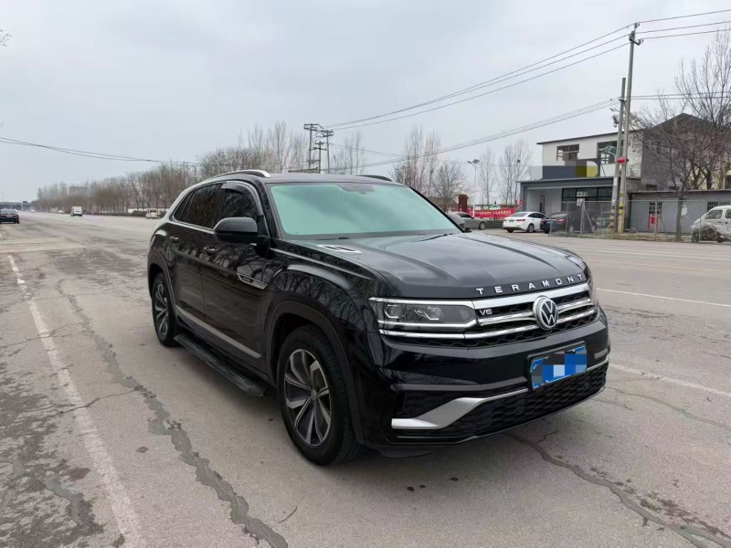 济宁20年大众途昂3