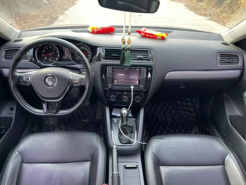 济宁18年大众速腾5