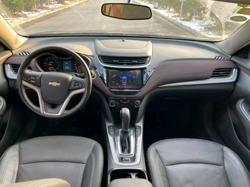 济宁19年雪佛兰迈锐宝7