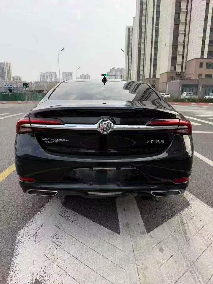 烟台21年别克君越7