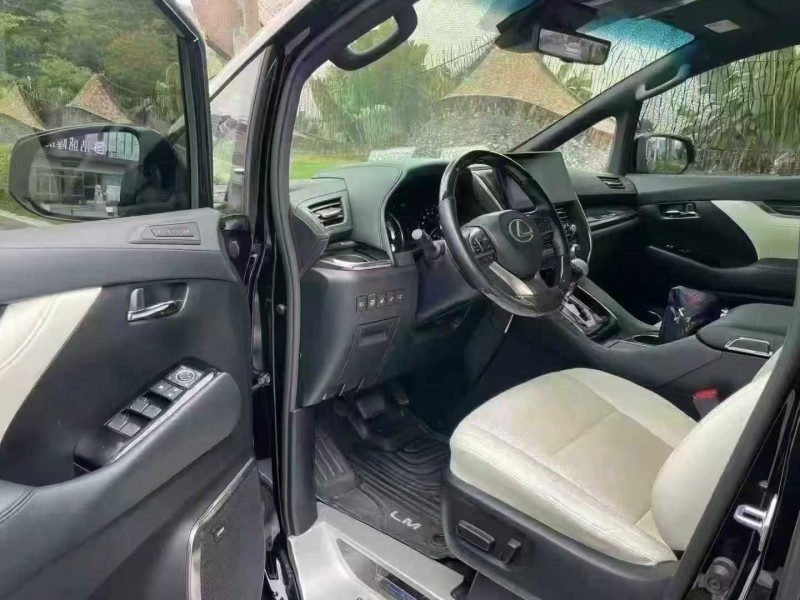 深圳23年雷克萨斯LM300H6