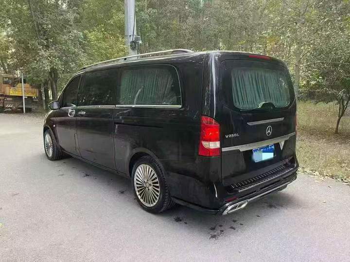 濰坊20年奔馳威霆8