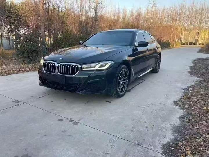 枣庄22年宝马5系3