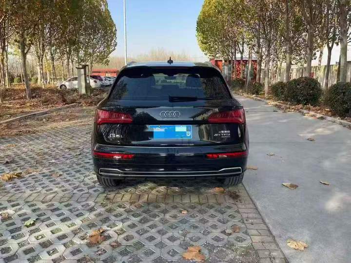 东营21年奥迪Q59