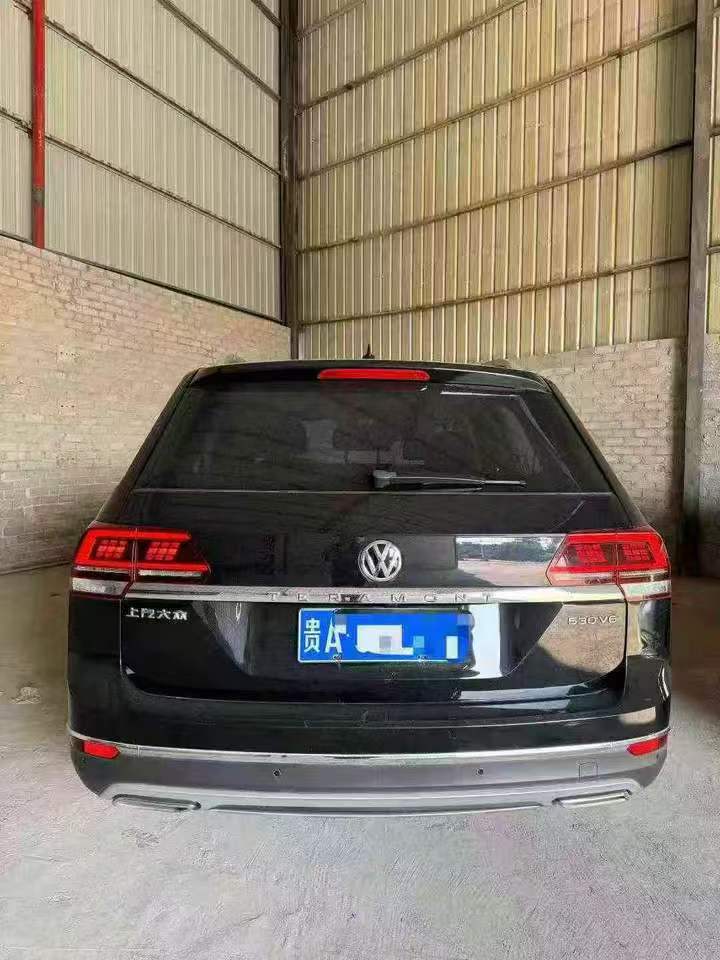 安顺20年大众途昂9