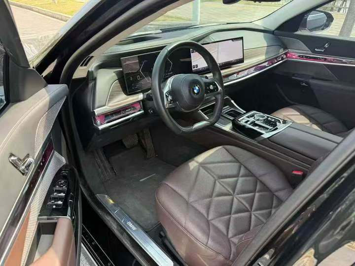 潍坊23年宝马7系5