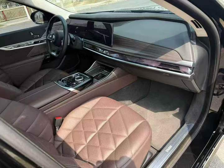 潍坊23年宝马7系7