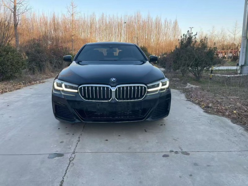 济宁22年宝马5系1