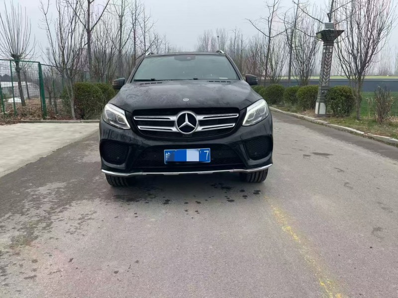 濟寧17年奔馳GLE1