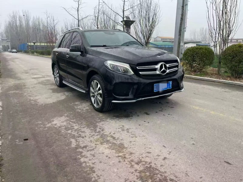 濟寧17年奔馳GLE2