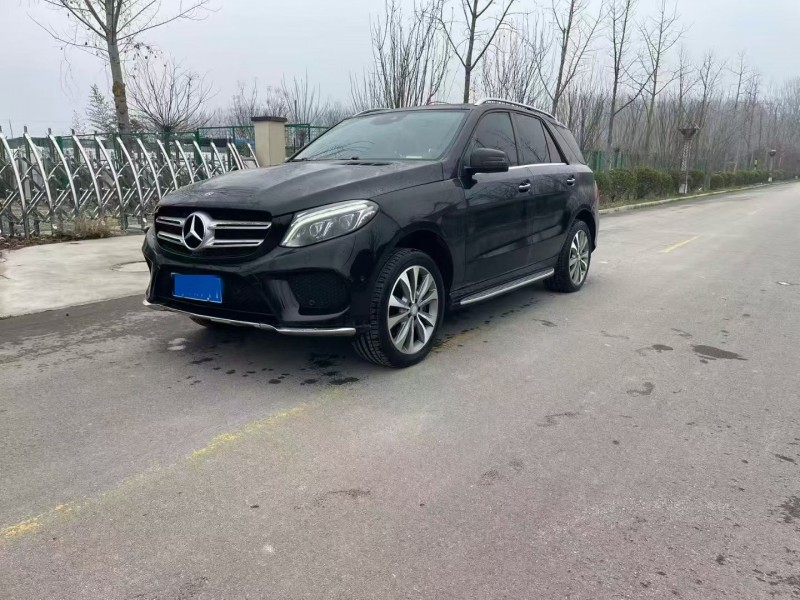 濟寧17年奔馳GLE3