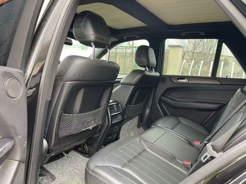 濟寧17年奔馳GLE5