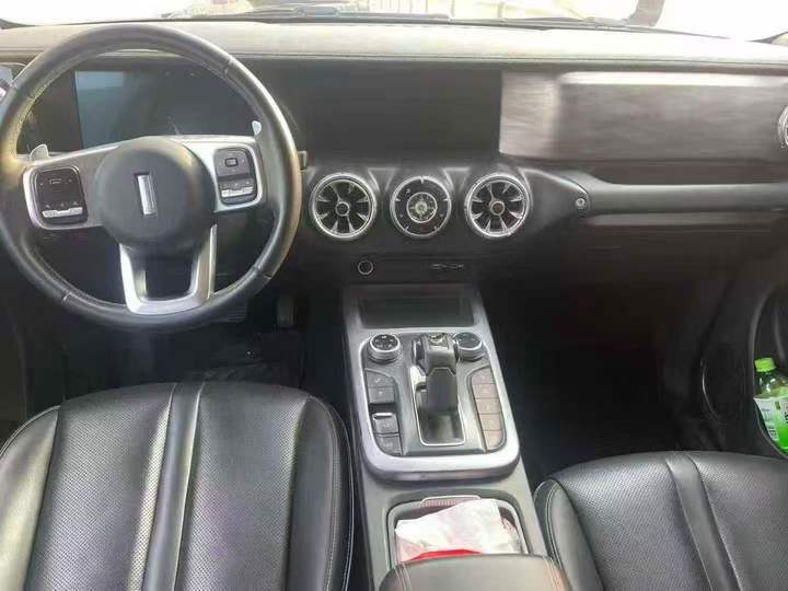 煙臺21年長城汽車坦克6