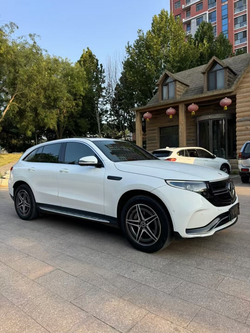 邢台22年奔驰EQC3