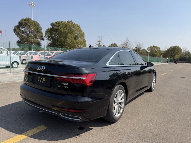 鹽城19年奧迪A6L8