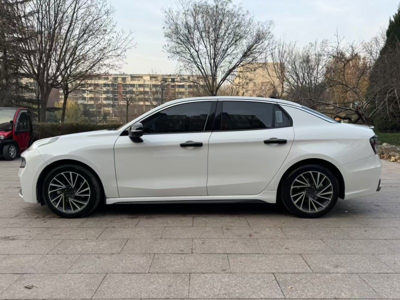 邢台21年领克038