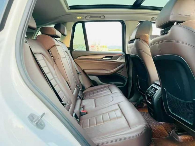 湛江21年寶馬X36