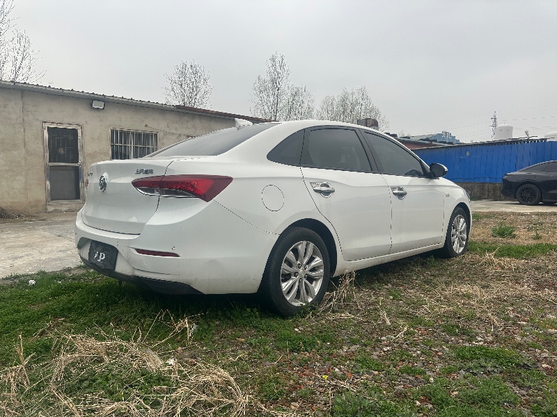 淮安21年别克英朗5