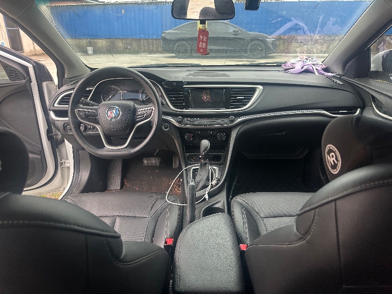 淮安21年别克英朗9