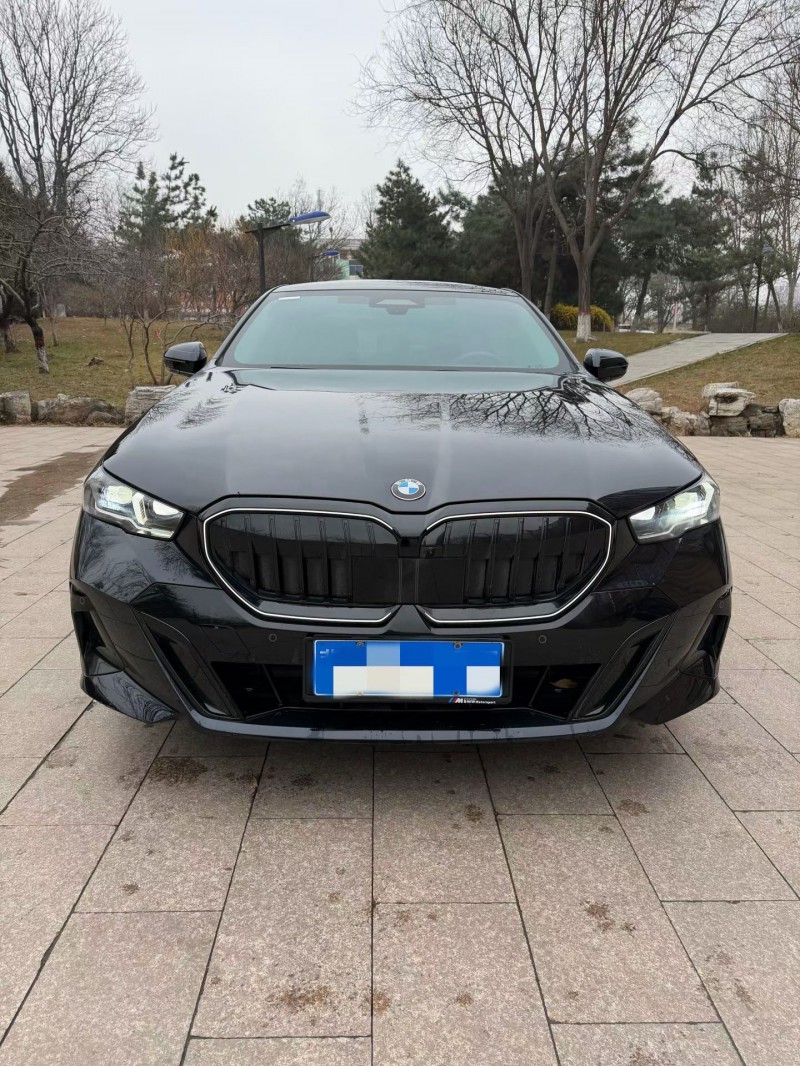 邢台25年宝马5系1