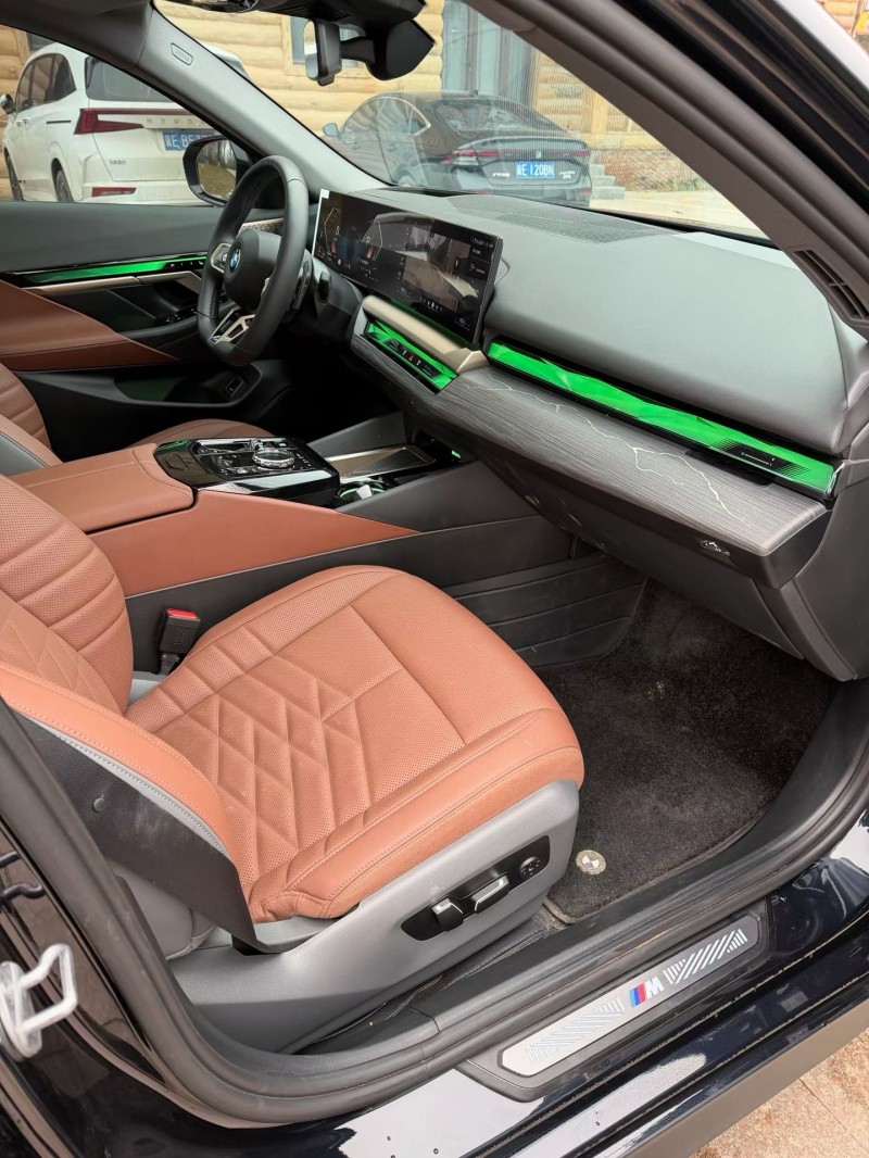 邢台25年宝马5系7