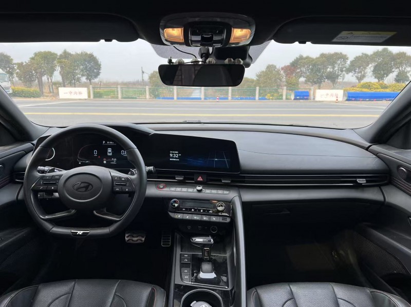 盐城24年现代伊兰特7