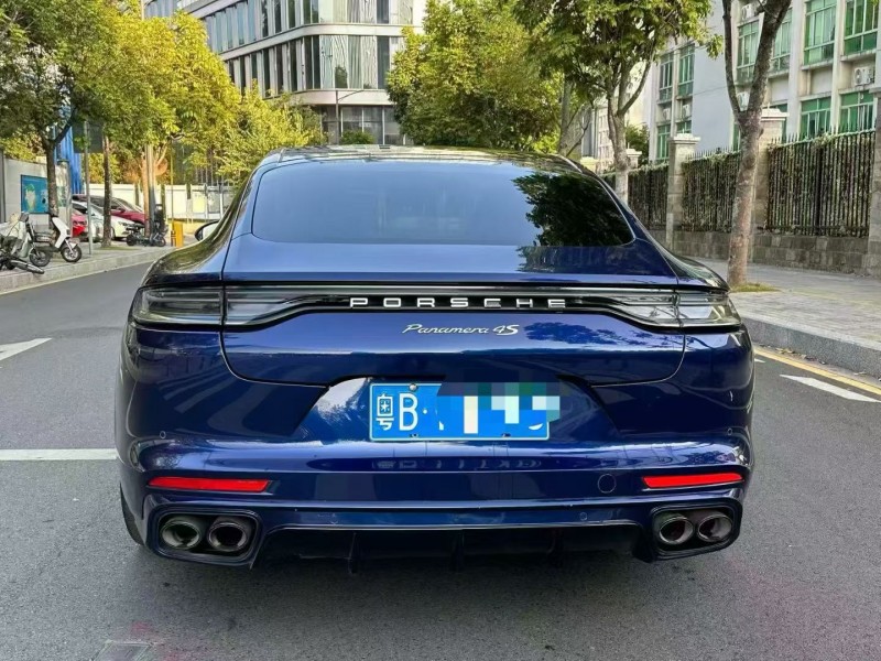 深圳22年保时捷帕拉梅拉9