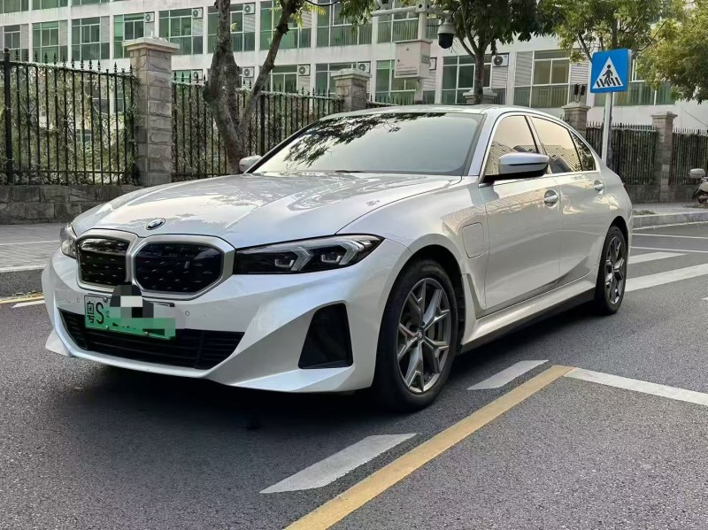 深圳24年宝马I33