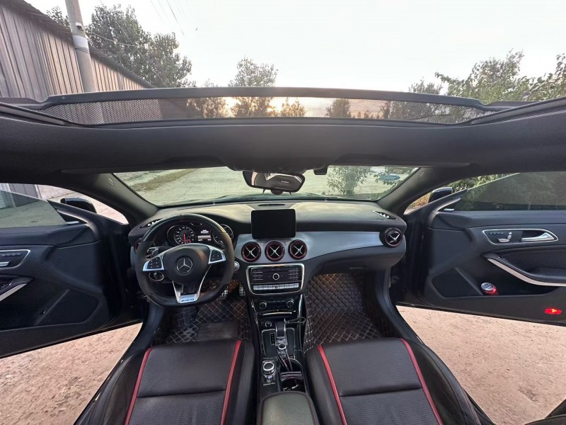 徐州17年奔馳CLA6