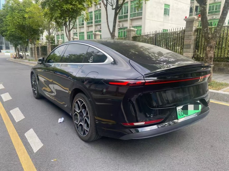 深圳25年長安汽車啟源8