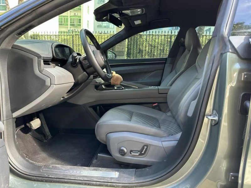 深圳24年极氪汽车0016