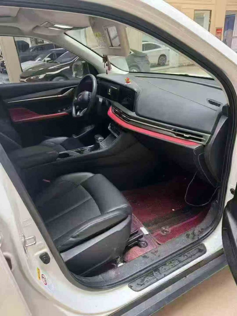 铜陵21年长安汽车CS555