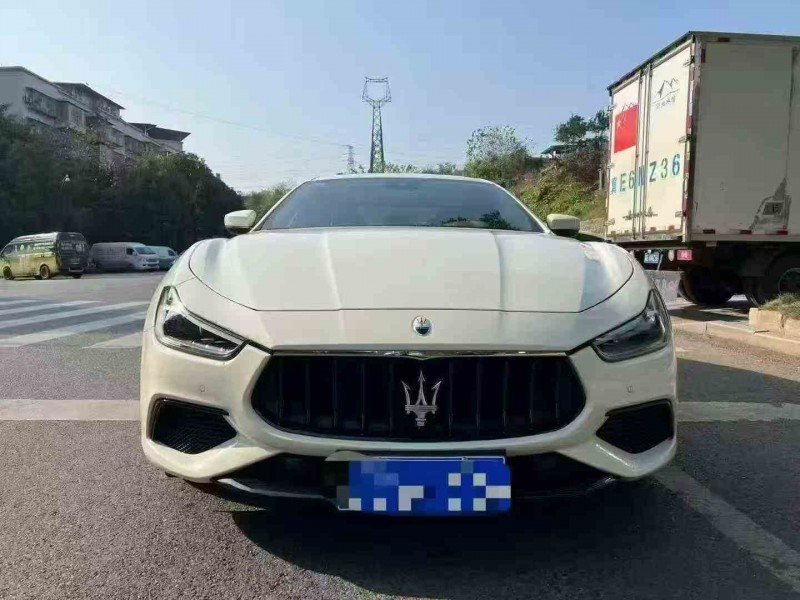 德阳24年玛莎拉蒂Ghibli1