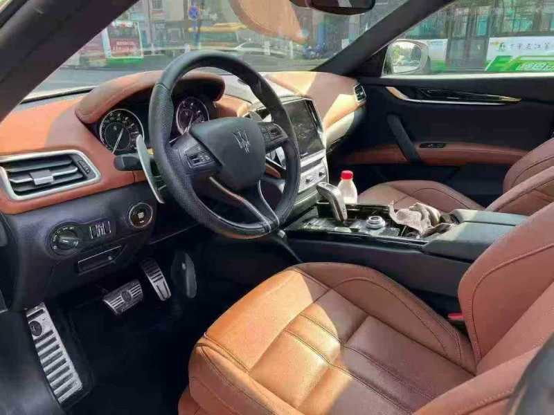 德阳24年玛莎拉蒂Ghibli6