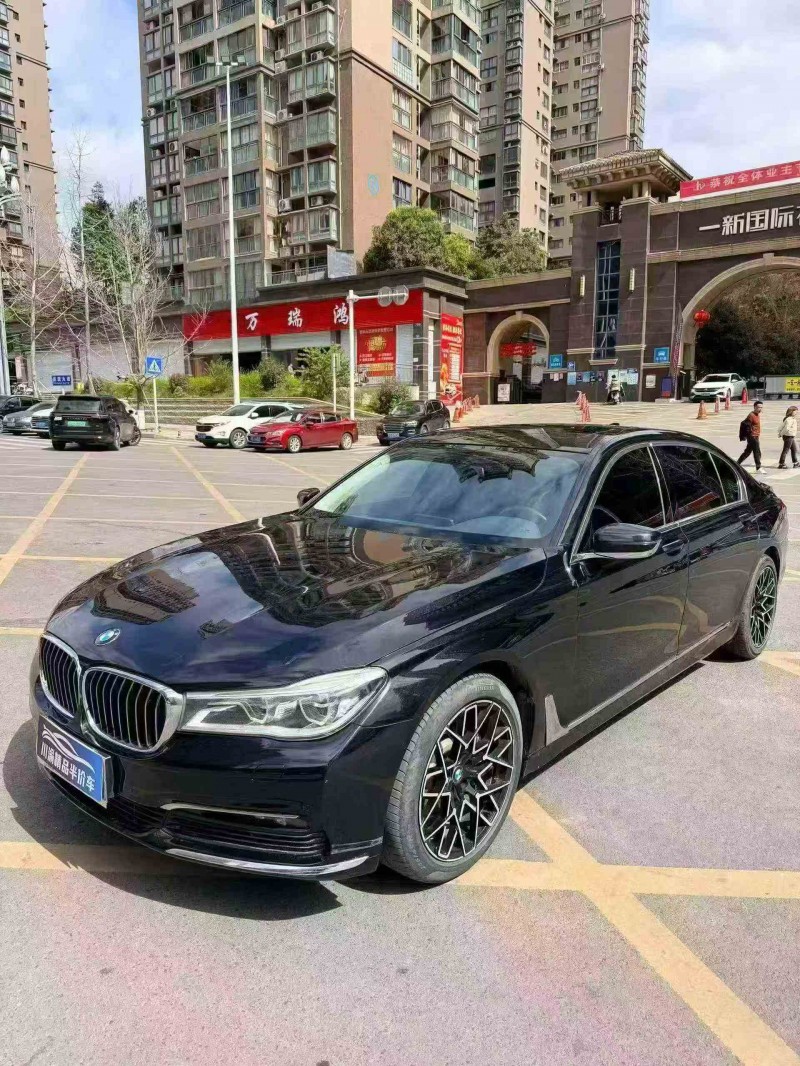 广元16年宝马7系2