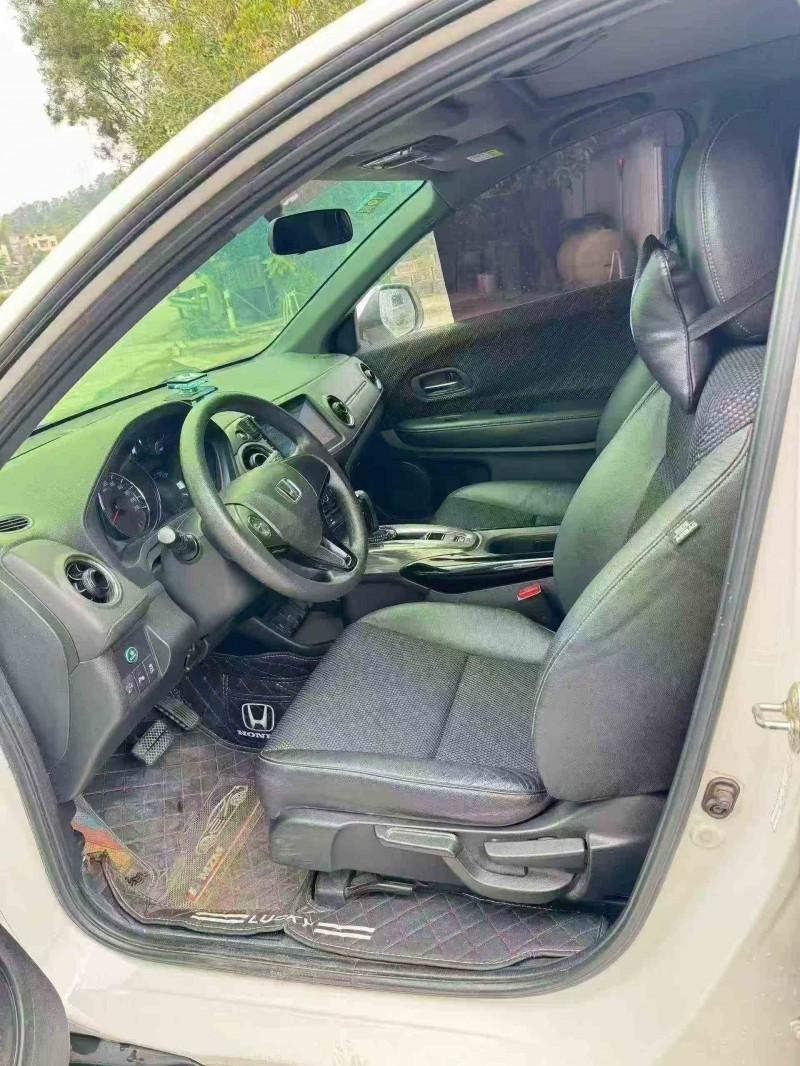 防城港17年本田XRV6