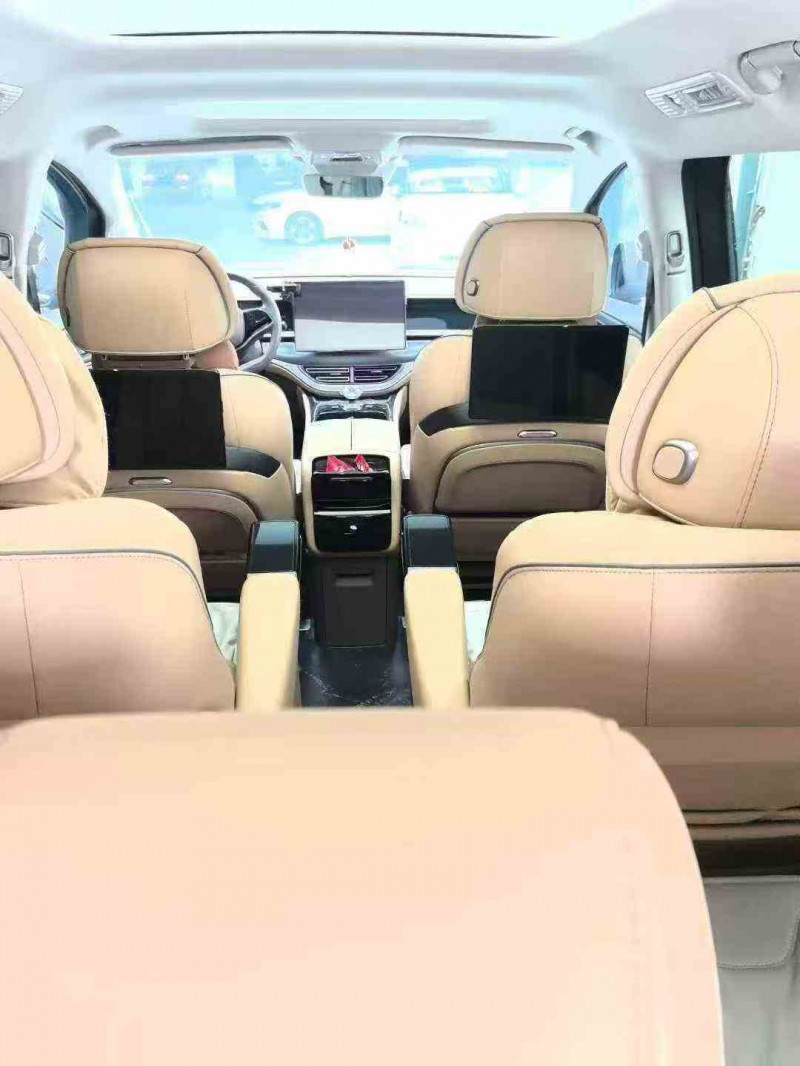 铜川23年腾势D92