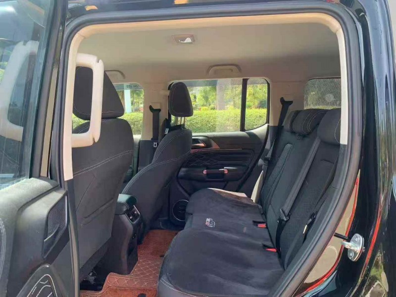 广元21年长城汽车坦克4