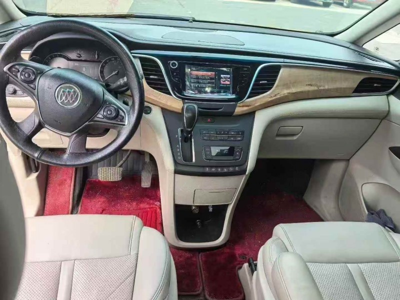 吉安18年别克GL85