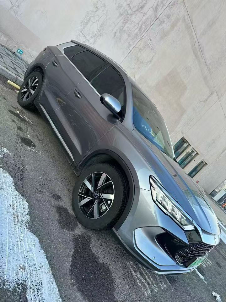 營口23年比亞迪宋2